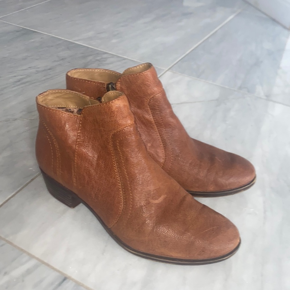 Lucky Brand brown booties